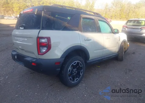 2025 Ford Bronco Sport Outer Banks z USA, uszkodzony, nr VIN 3FMCR9CN0SRE53211